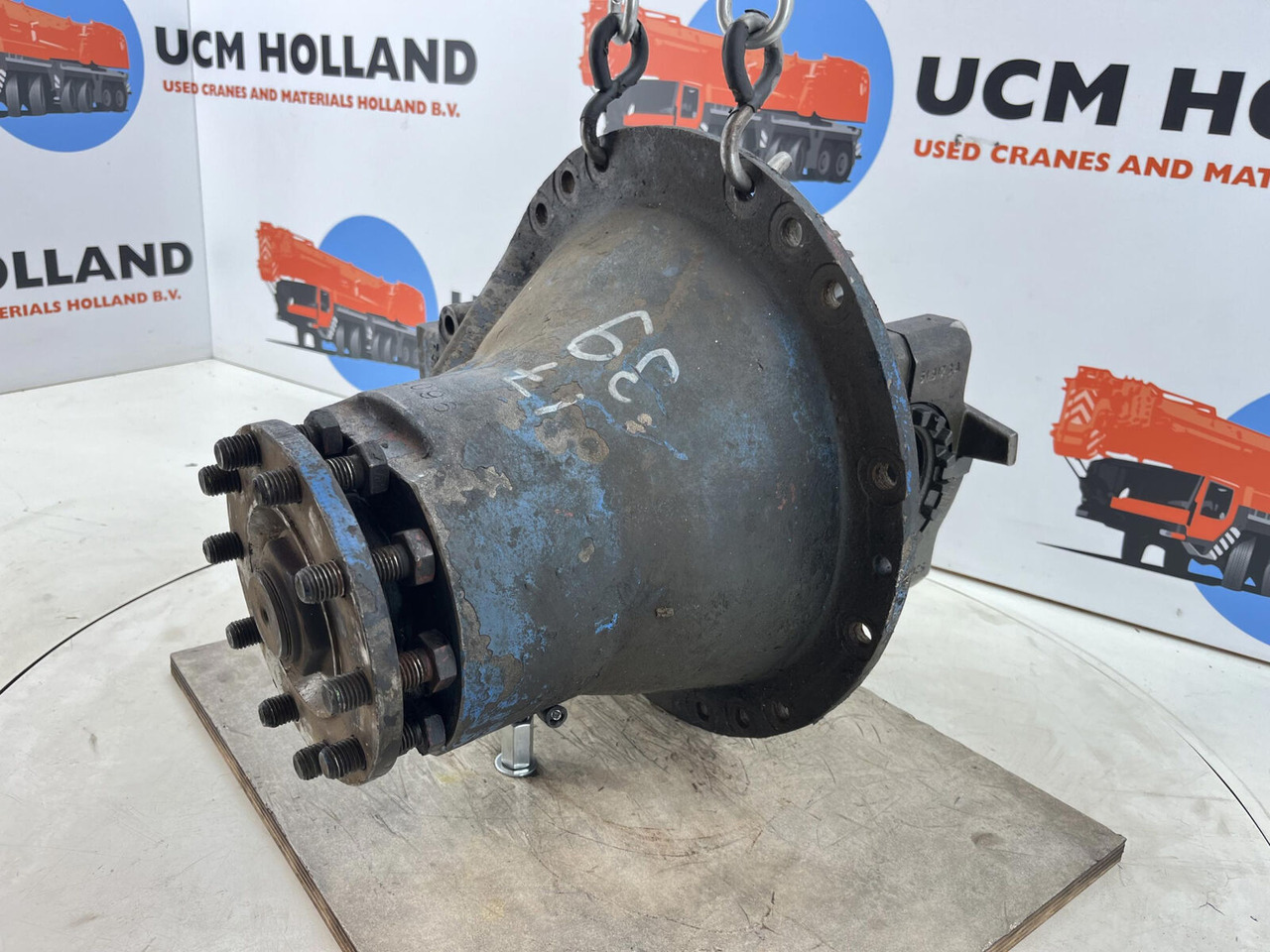 Liebherr LTM 1060 End differential 17x39 axle 1 - Diferencijalna brzina za Pokretni kran: slika 4 Liebherr LTM 1060 End differential 17x39 axle 1 - Diferencijalna brzina za Pokretni kran: slika 4