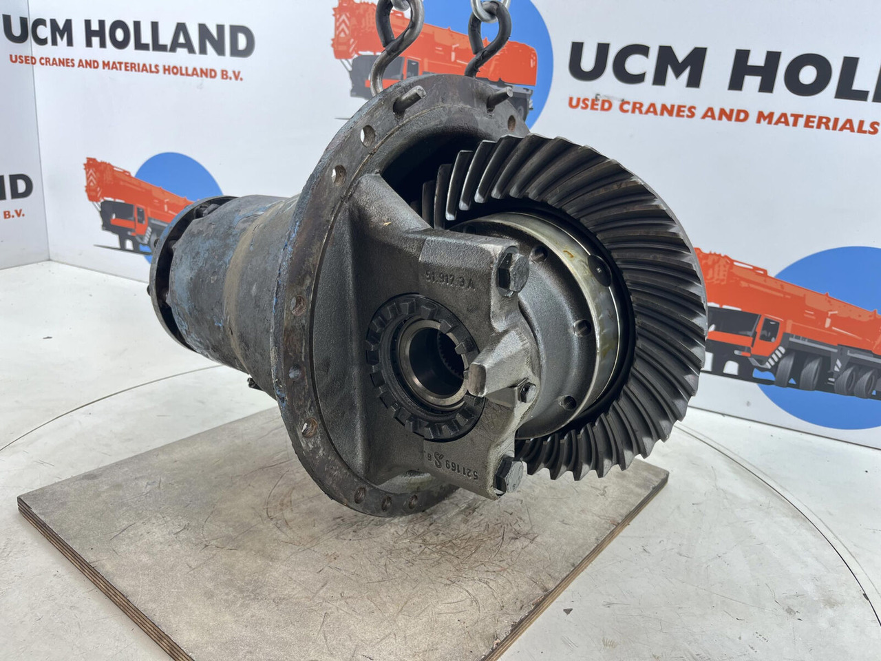 Liebherr LTM 1060 End differential 17x39 axle 1 - Diferencijalna brzina za Pokretni kran: slika 1 Liebherr LTM 1060 End differential 17x39 axle 1 - Diferencijalna brzina za Pokretni kran: slika 1