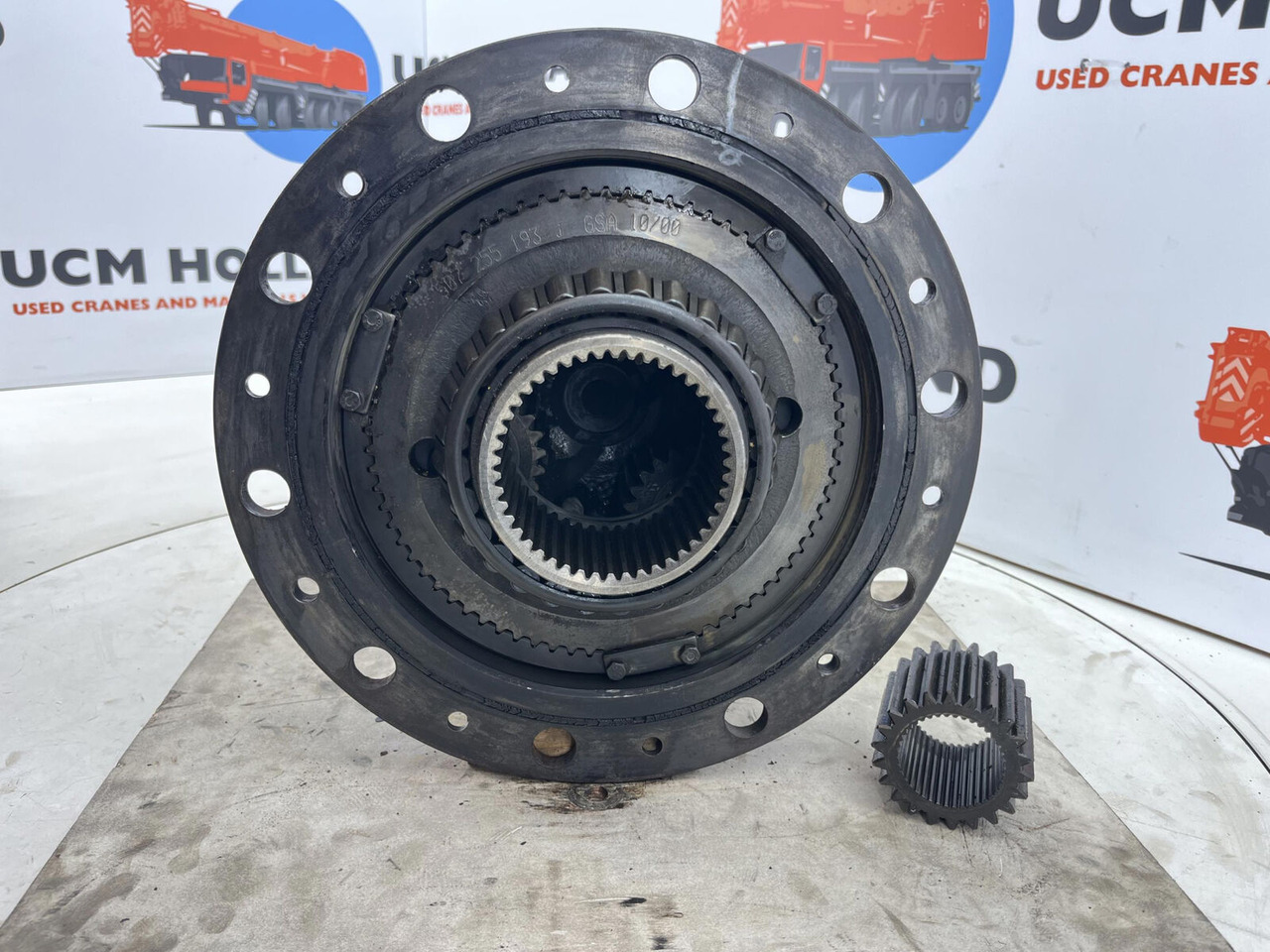 Liebherr LTM 1080/1 planetary gear 22-25-74-40-3pl-H135-46 - Pogonski reduktor za Pokretni kran: slika 5 Liebherr LTM 1080/1 planetary gear 22-25-74-40-3pl-H135-46 - Pogonski reduktor za Pokretni kran: slika 5