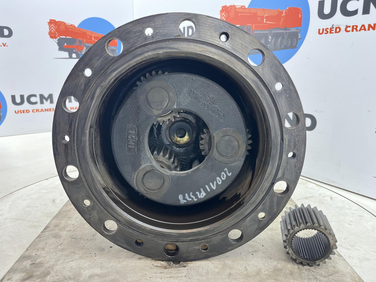 Liebherr LTM 1080 planetary gear 22-25-74-40-3pl-H135-46 - Pogonski reduktor za Kran: slika 4 Liebherr LTM 1080 planetary gear 22-25-74-40-3pl-H135-46 - Pogonski reduktor za Kran: slika 4