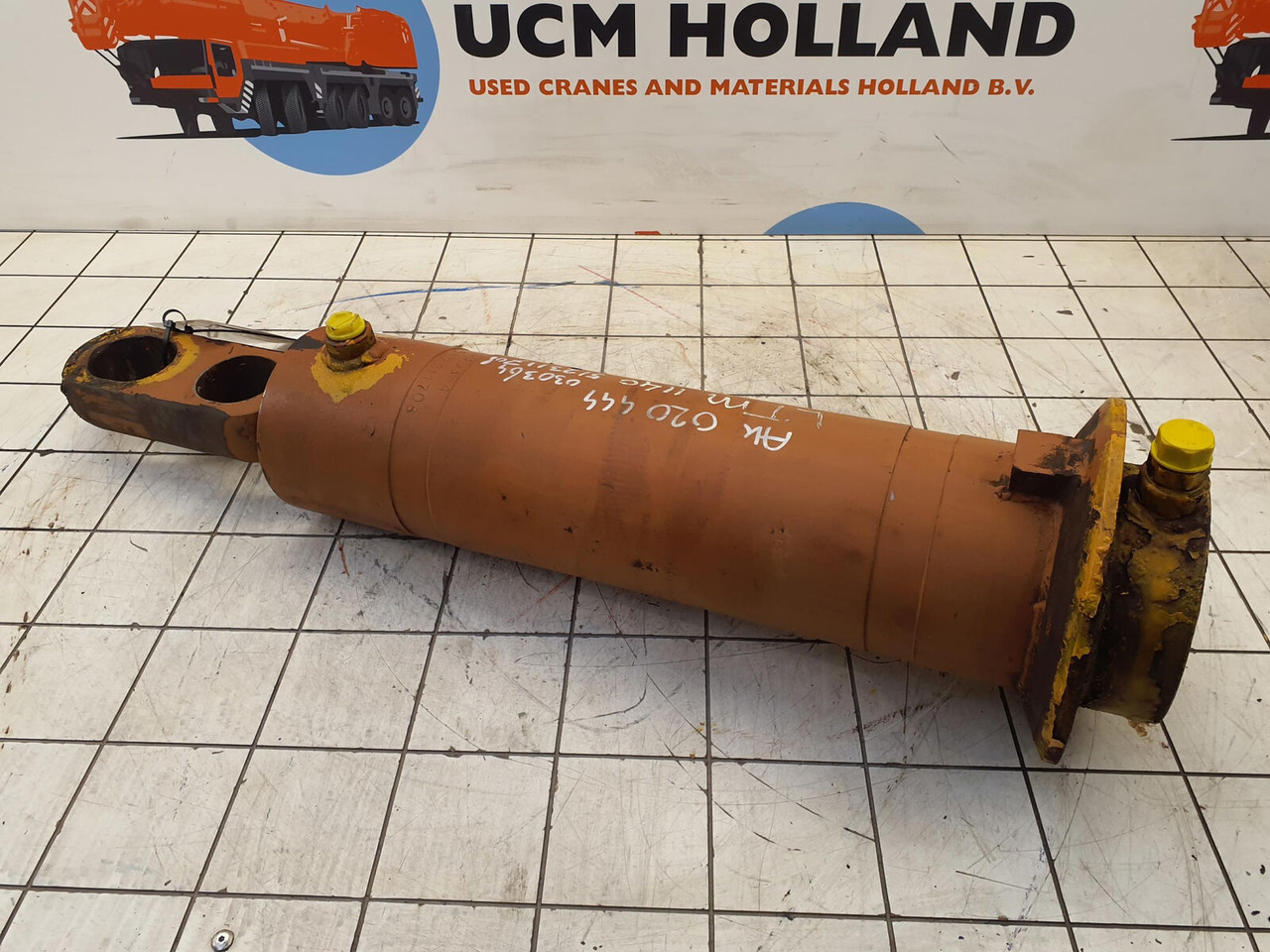 Liebherr LTM 1140 counterweight hydro cylinder - Hidraulični cilindar za Pokretni kran: slika 2 Liebherr LTM 1140 counterweight hydro cylinder - Hidraulični cilindar za Pokretni kran: slika 2