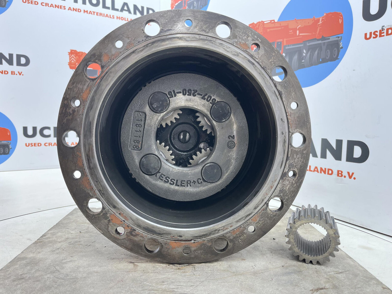 Liebherr LTM 1160 planetary gear 22-25-74-40-4pl-H185-46 - Pogonski reduktor za Pokretni kran: slika 4 Liebherr LTM 1160 planetary gear 22-25-74-40-4pl-H185-46 - Pogonski reduktor za Pokretni kran: slika 4