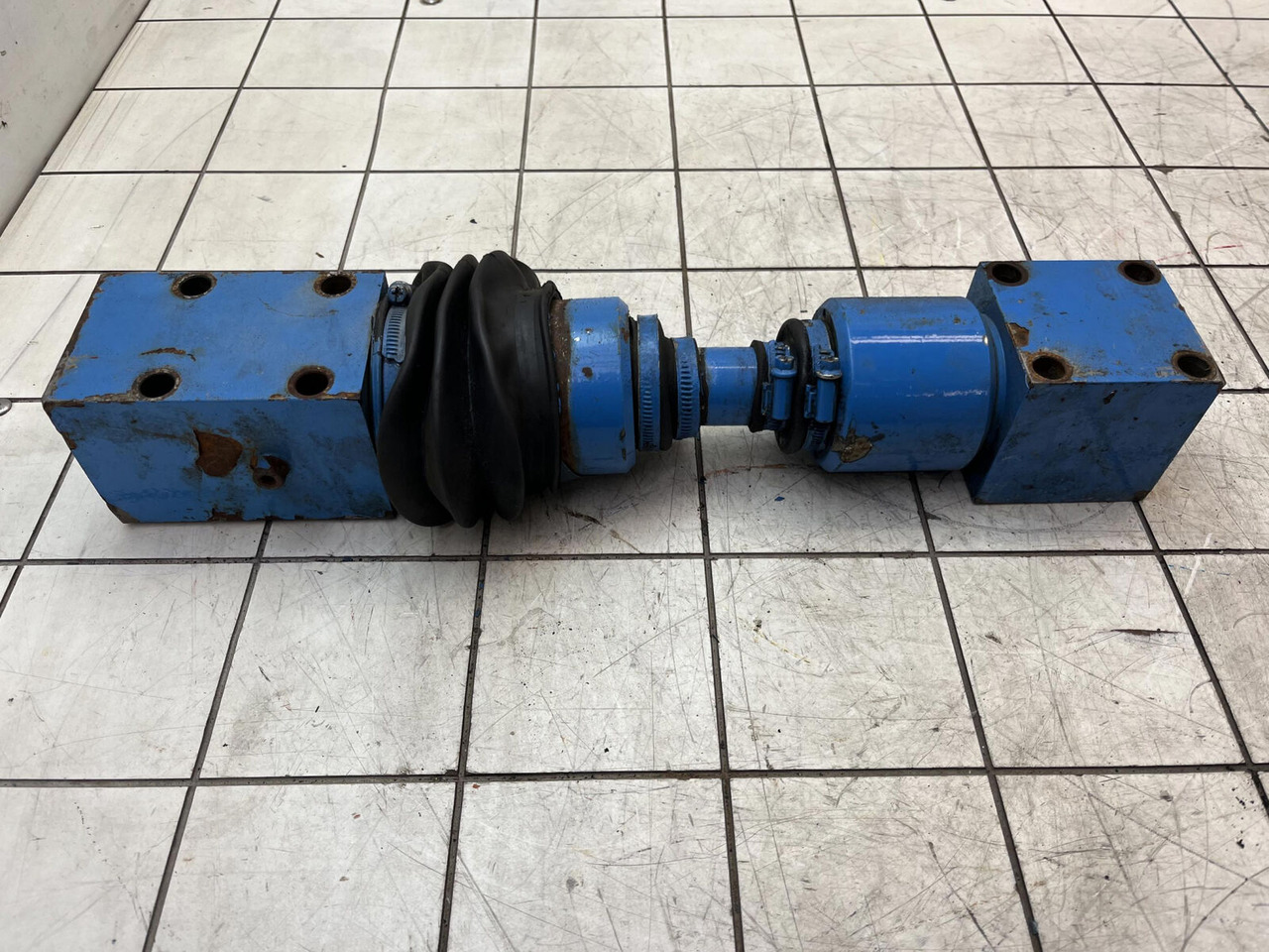 Liebherr LTM 1400-7.1 cylinder connection - Hidraulični cilindar za Pokretni kran: slika 1 Liebherr LTM 1400-7.1 cylinder connection - Hidraulični cilindar za Pokretni kran: slika 1