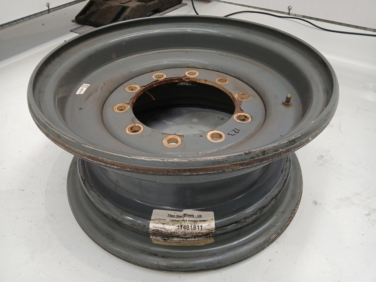 Liebherr Rim 445/95R25 10 12 1p - Felna za Kran: slika 1 Liebherr Rim 445/95R25 10 12 1p - Felna za Kran: slika 1