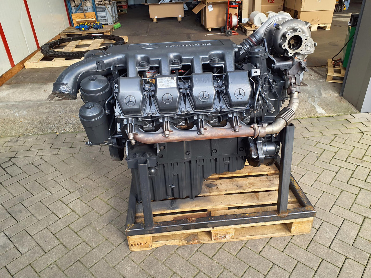 Mercedes-Benz GMK 6400 engine OM502LA - Motor za Pokretni kran: slika 1 Mercedes-Benz GMK 6400 engine OM502LA - Motor za Pokretni kran: slika 1