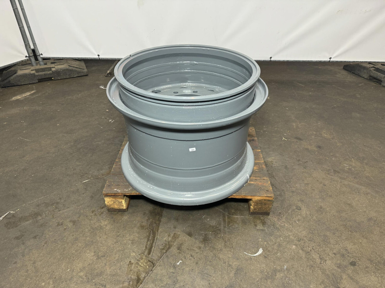 Rim 525/80R25 10 19.5 3p - Felna za Kran: slika 1 Rim 525/80R25 10 19.5 3p - Felna za Kran: slika 1