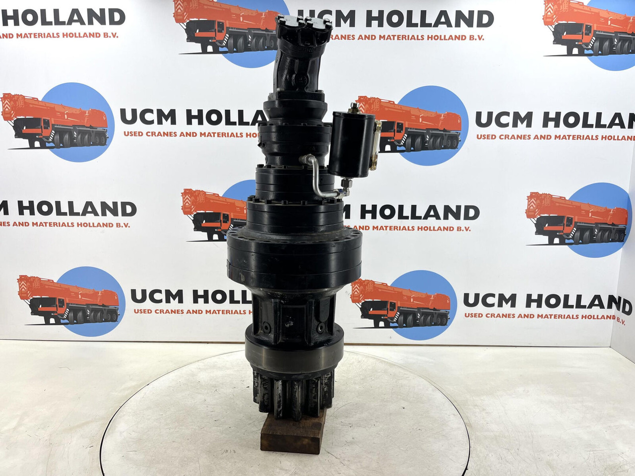 Tadano Faun AC 5.220L-1 Slew gear - Motor okretanja za Kran: slika 4 Tadano Faun AC 5.220L-1 Slew gear - Motor okretanja za Kran: slika 4