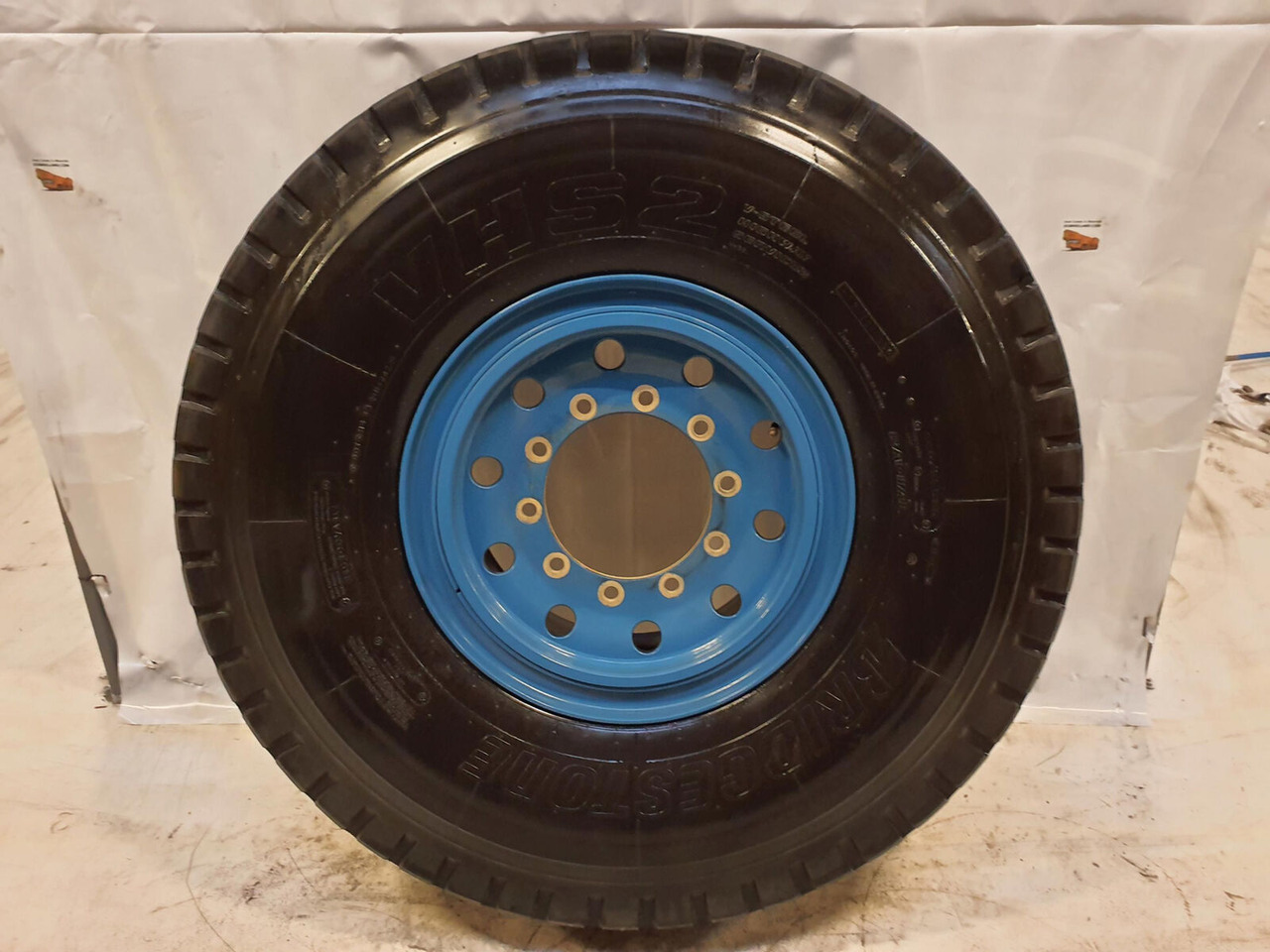 Tadano Faun Wheel 445/95R25 10 6.5 3p - Kompletan točak za Kran: slika 1 Tadano Faun Wheel 445/95R25 10 6.5 3p - Kompletan točak za Kran: slika 1