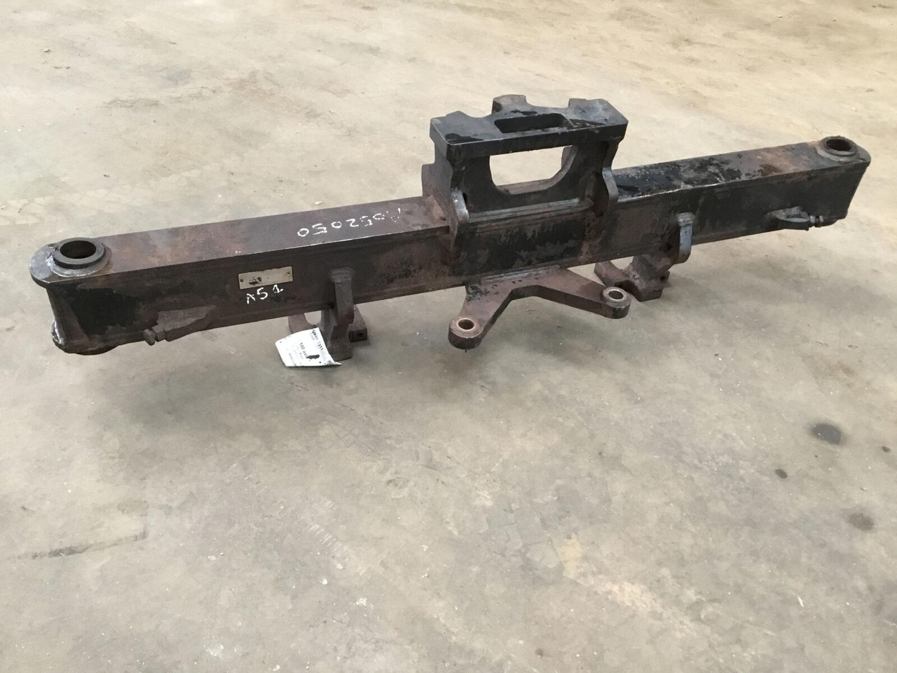 Terex AC 100 axle housing axle 1 - Osovina i delovi za Pokretni kran: slika 1 Terex AC 100 axle housing axle 1 - Osovina i delovi za Pokretni kran: slika 1