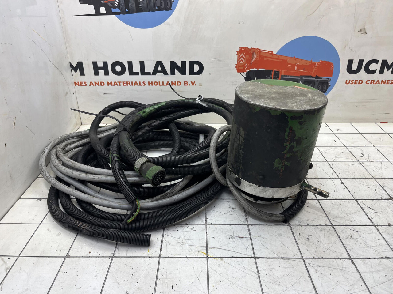 Terex AC 155 slip ring assy - Električni sistem za Pokretni kran: slika 4 Terex AC 155 slip ring assy - Električni sistem za Pokretni kran: slika 4