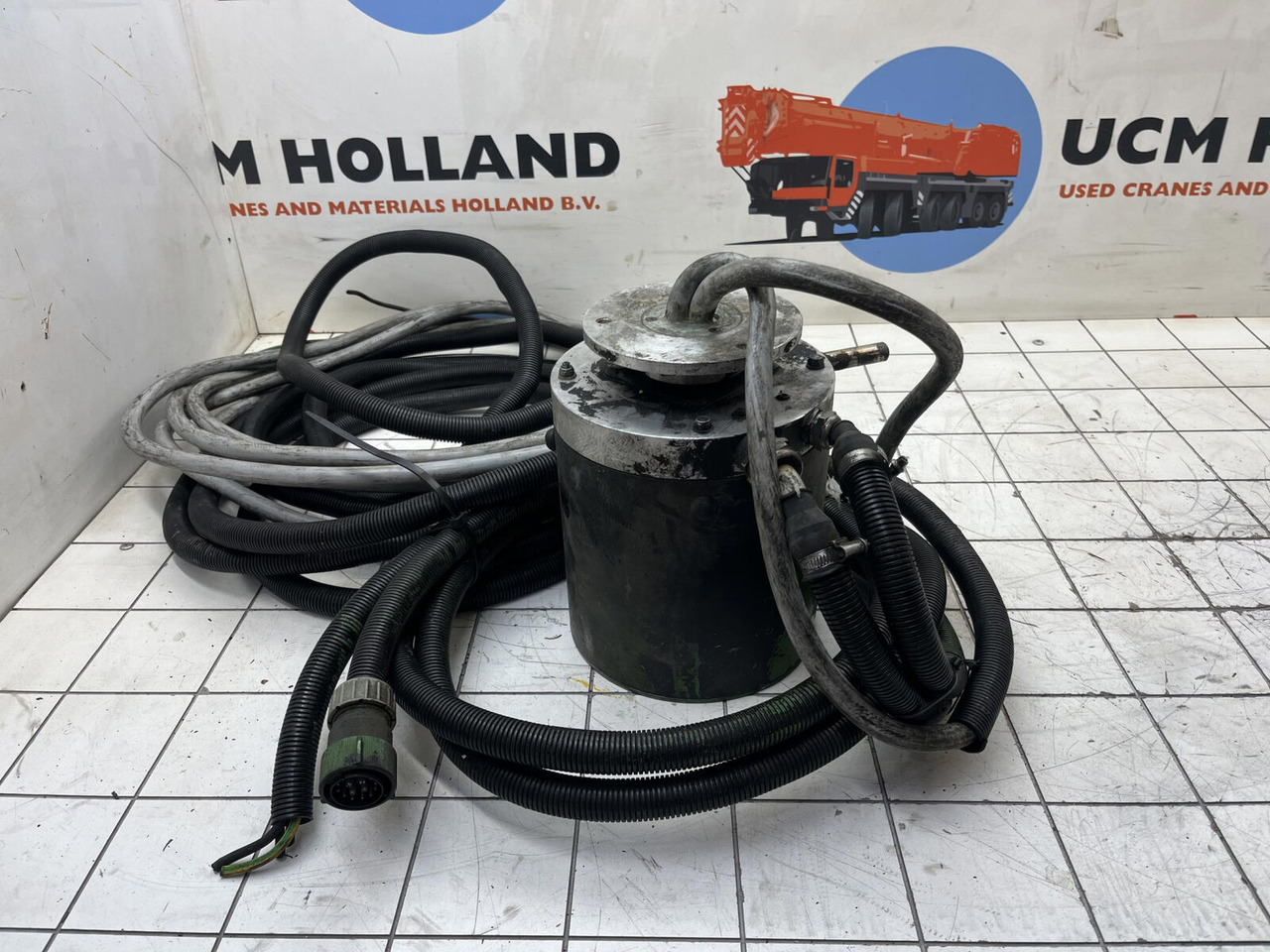 Terex AC 155 slip ring assy - Električni sistem za Pokretni kran: slika 2 Terex AC 155 slip ring assy - Električni sistem za Pokretni kran: slika 2