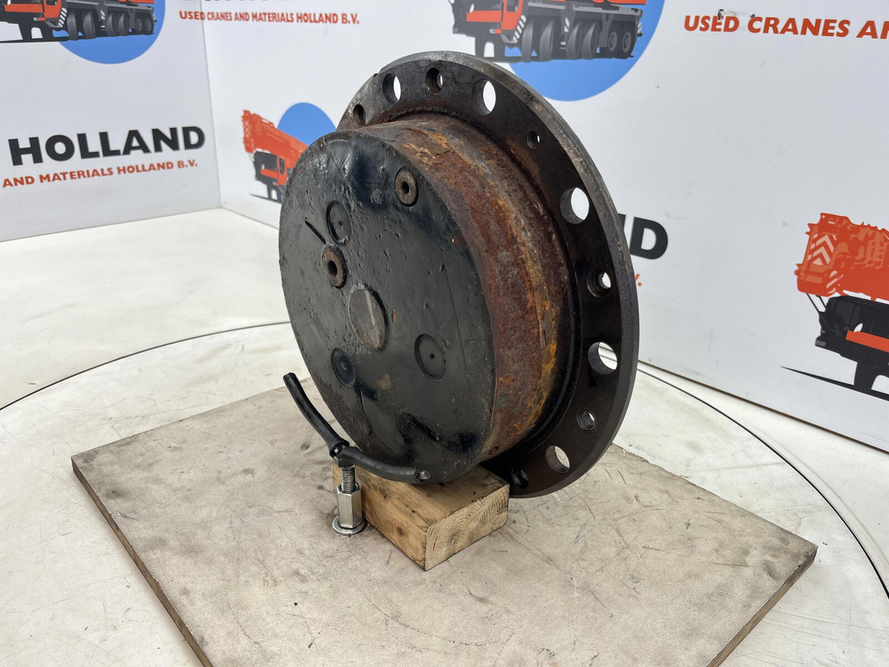 Terex AC 40-1 city planetary drive 17-24-67-32-3pl-H85-42 - Pogonski reduktor za Pokretni kran: slika 2 Terex AC 40-1 city planetary drive 17-24-67-32-3pl-H85-42 - Pogonski reduktor za Pokretni kran: slika 2