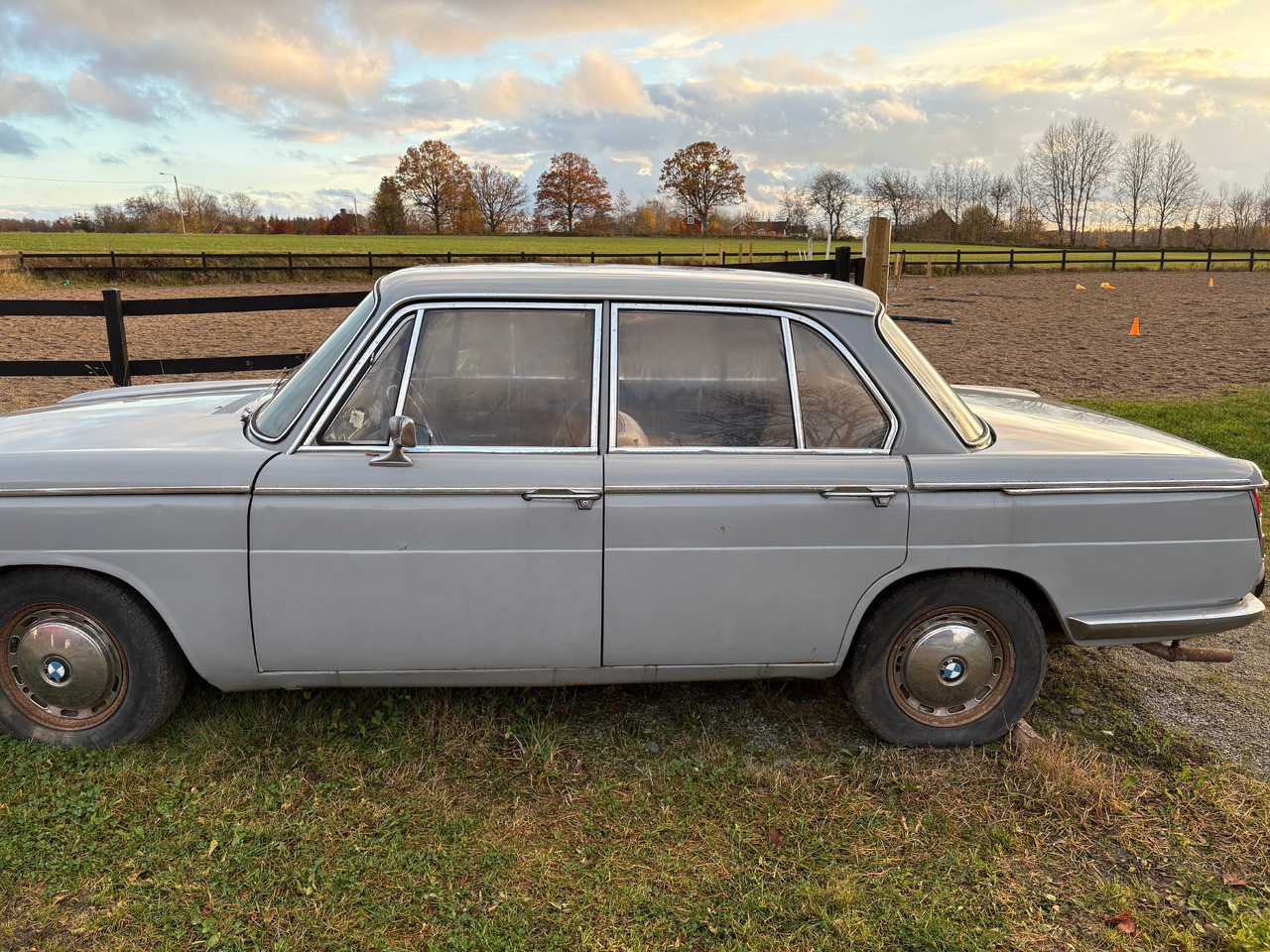BMW - 1800 1966 - Automobil: slika 4 BMW - 1800 1966 - Automobil: slika 4