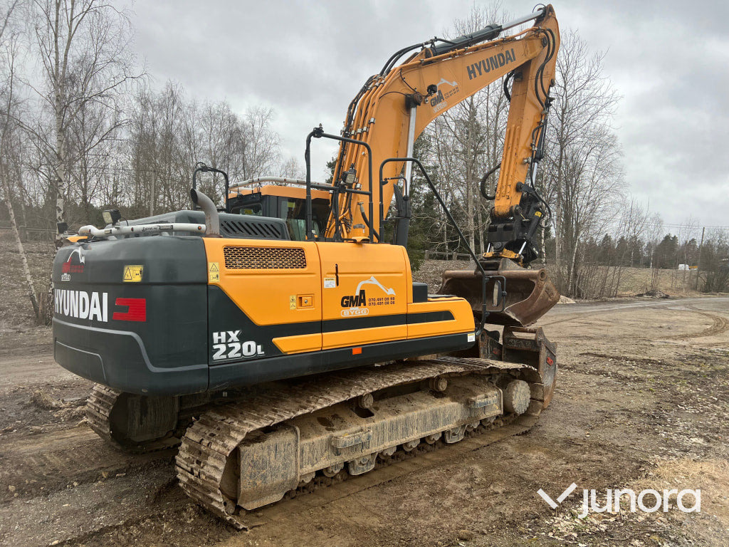 Bandgrävare Hyundai HX220 L - Bager guseničar: slika 2 Bandgrävare Hyundai HX220 L - Bager guseničar: slika 2