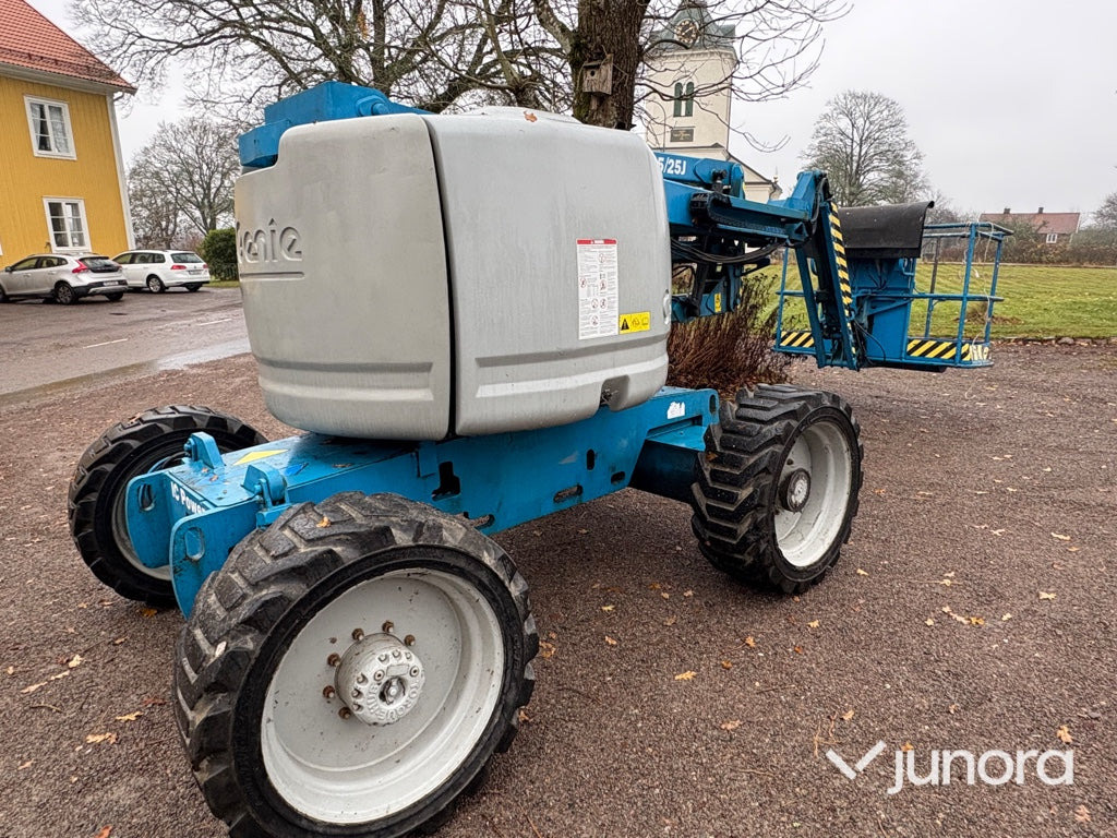 Bomlift - Genie Z-45/25J - Zglobna platforma: slika 5 Bomlift - Genie Z-45/25J - Zglobna platforma: slika 5