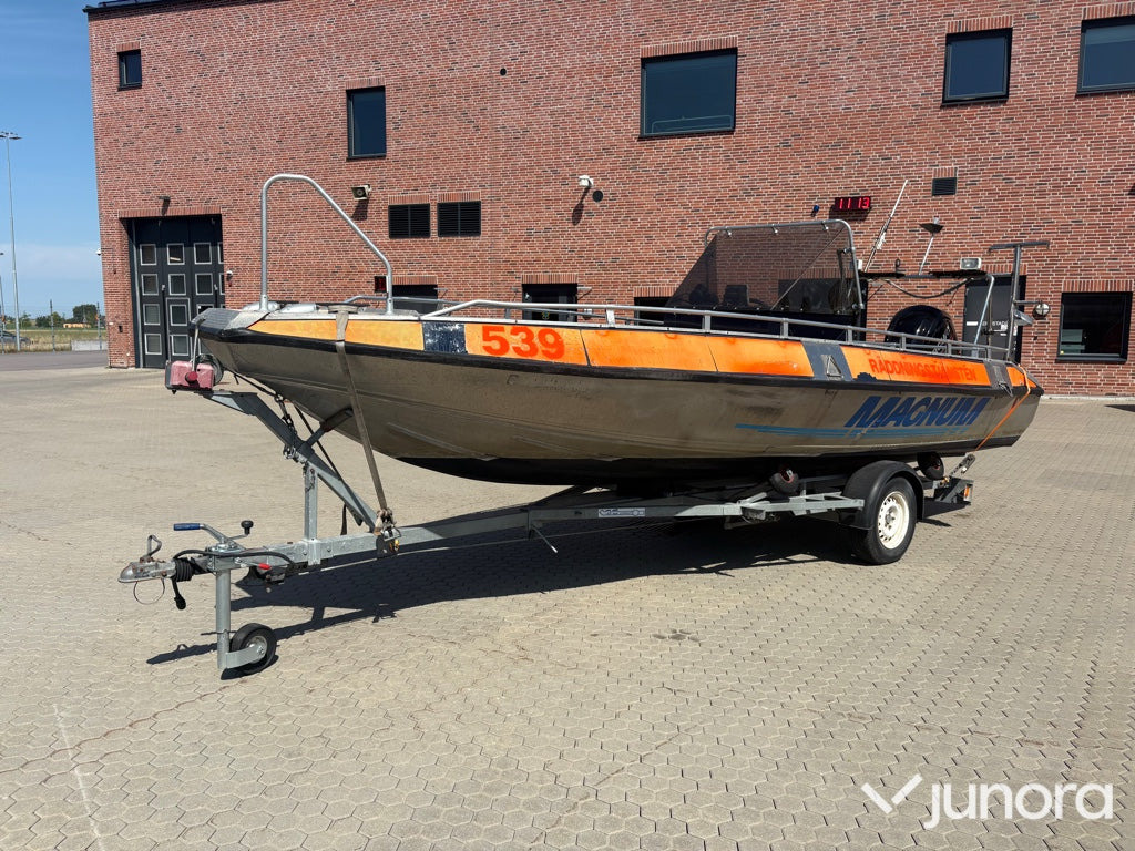 Buster Magnum 99 - med trailer - Druga mašina: slika 3 Buster Magnum 99 - med trailer - Druga mašina: slika 3