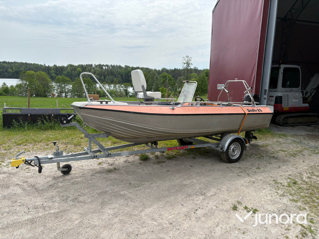 Buster RS inklusive båttrailer och tillbehör - Druga mašina: slika 3 Buster RS inklusive båttrailer och tillbehör - Druga mašina: slika 3