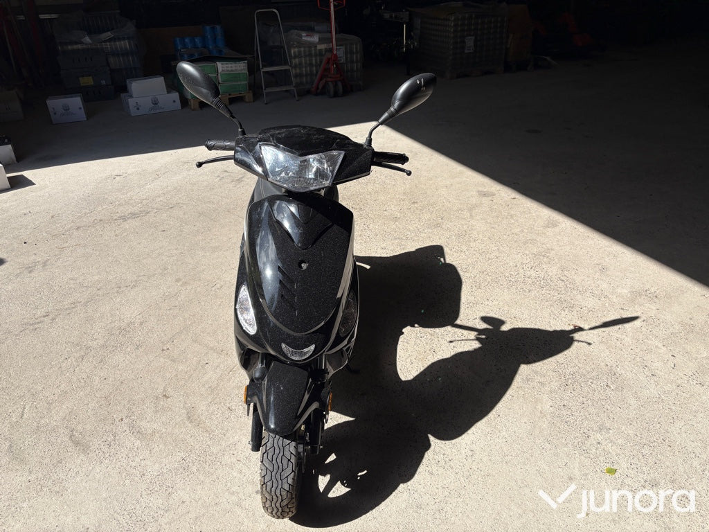 Moped Drax Awesome E5 - Druga mašina: slika 2 Moped Drax Awesome E5 - Druga mašina: slika 2
