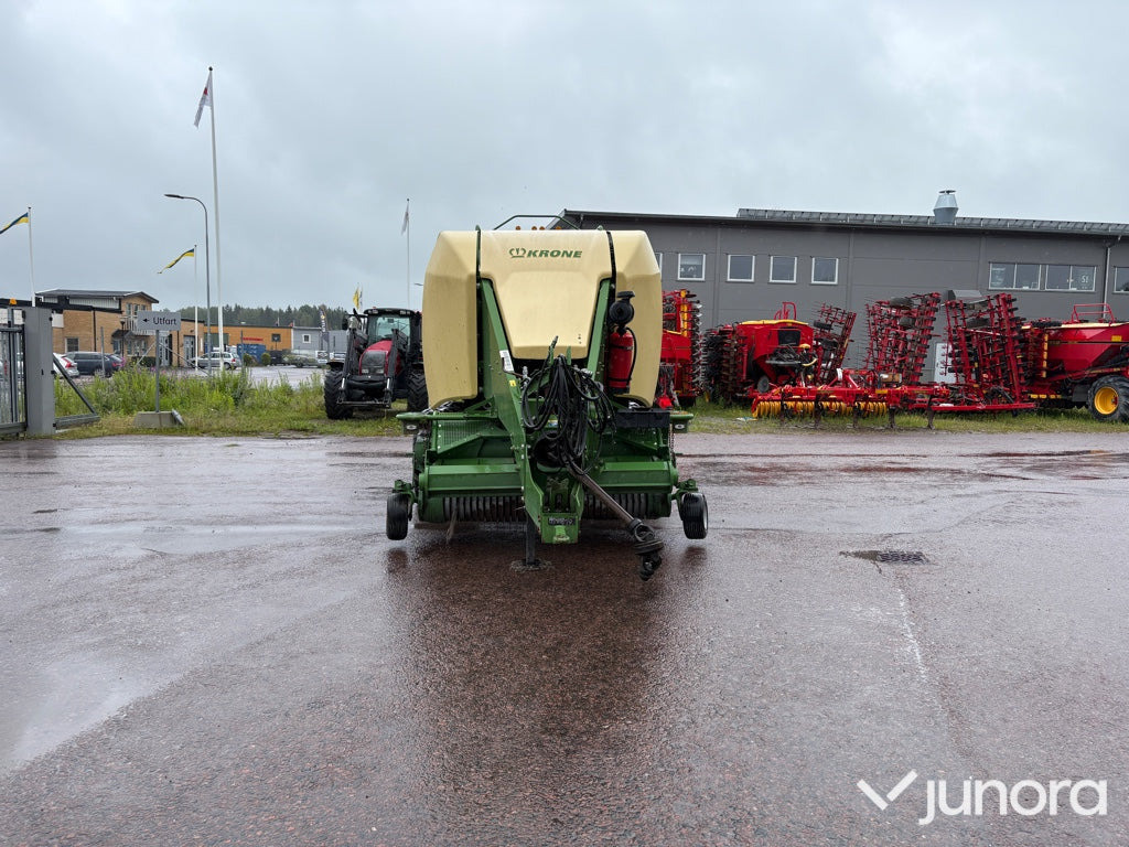 Fyrkantspress Krone BIGPACK 890 - Balirka za kockaste bale: slika 2 Fyrkantspress Krone BIGPACK 890 - Balirka za kockaste bale: slika 2