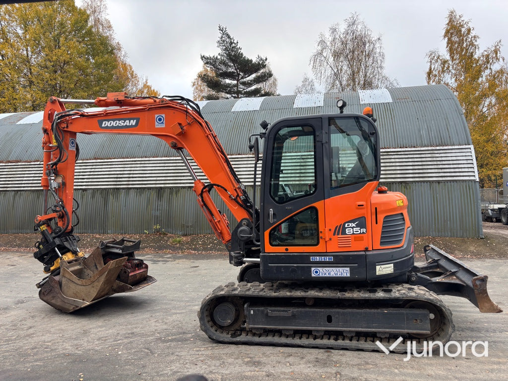 Grävmaskin - Doosan DX85R-3 - Bager guseničar: slika 2 Grävmaskin - Doosan DX85R-3 - Bager guseničar: slika 2