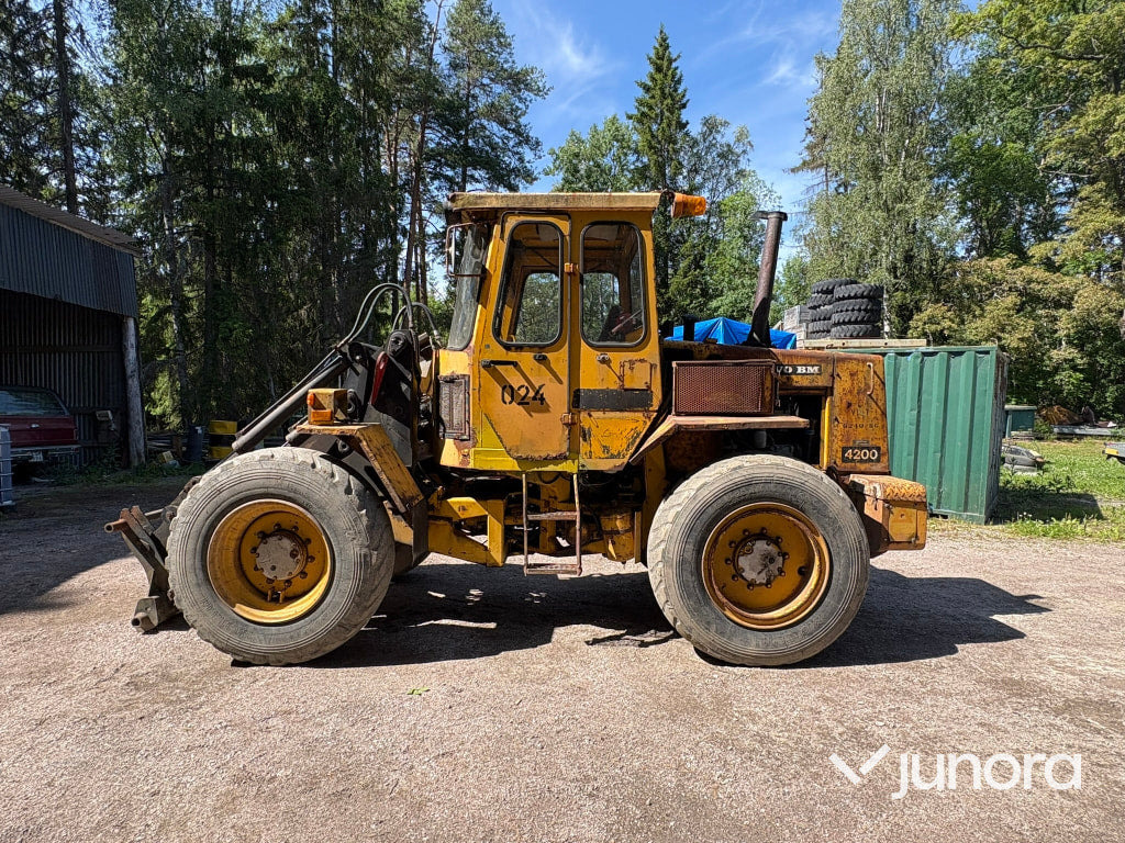 Hjullastare Volvo BM 4200 - Utovarivač točkaš: slika 2 Hjullastare Volvo BM 4200 - Utovarivač točkaš: slika 2