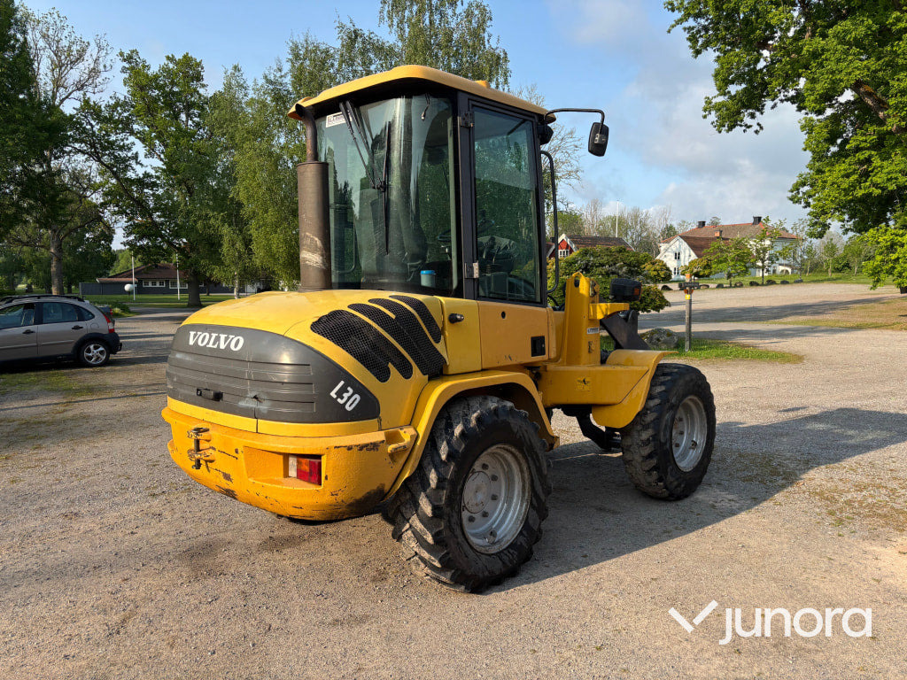 Hjullastare Volvo L30 med redskap - Utovarivač točkaš: slika 5 Hjullastare Volvo L30 med redskap - Utovarivač točkaš: slika 5