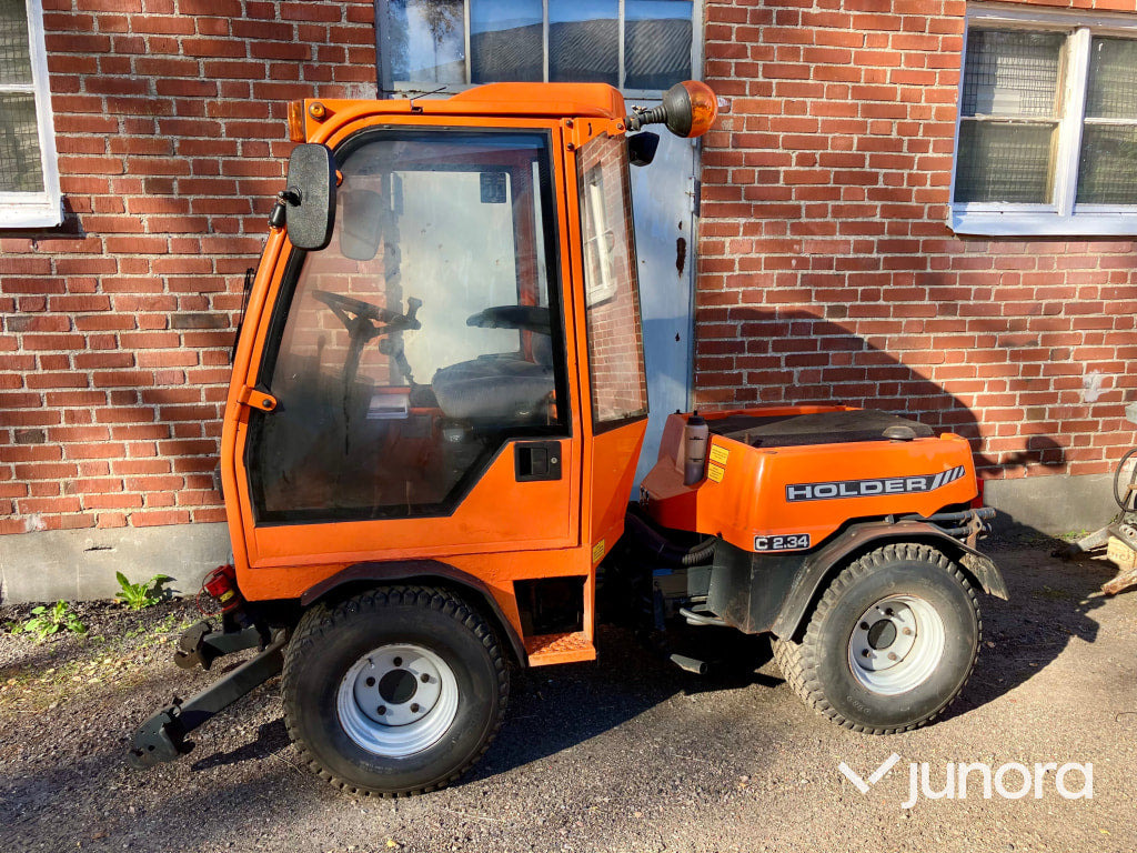 Holder C240 redskapsbärare - Komunalni traktor: slika 1 Holder C240 redskapsbärare - Komunalni traktor: slika 1