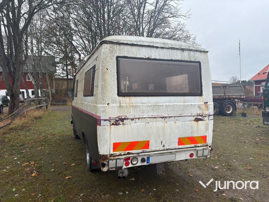 Husbil - Mercedes Benz, L 508 D35 - Kamp kombi: slika 4 Husbil - Mercedes Benz, L 508 D35 - Kamp kombi: slika 4