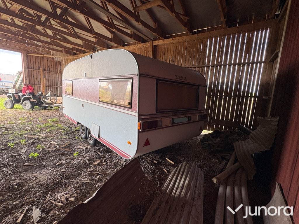 Husvagn - Kabe, Smaragd Grand Deluxe - Kamp prikolica: slika 3 Husvagn - Kabe, Smaragd Grand Deluxe - Kamp prikolica: slika 3