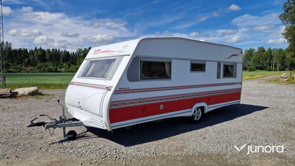 Husvagn Kabe Smaragd XL King Size - Kamp prikolica: slika 2 Husvagn Kabe Smaragd XL King Size - Kamp prikolica: slika 2