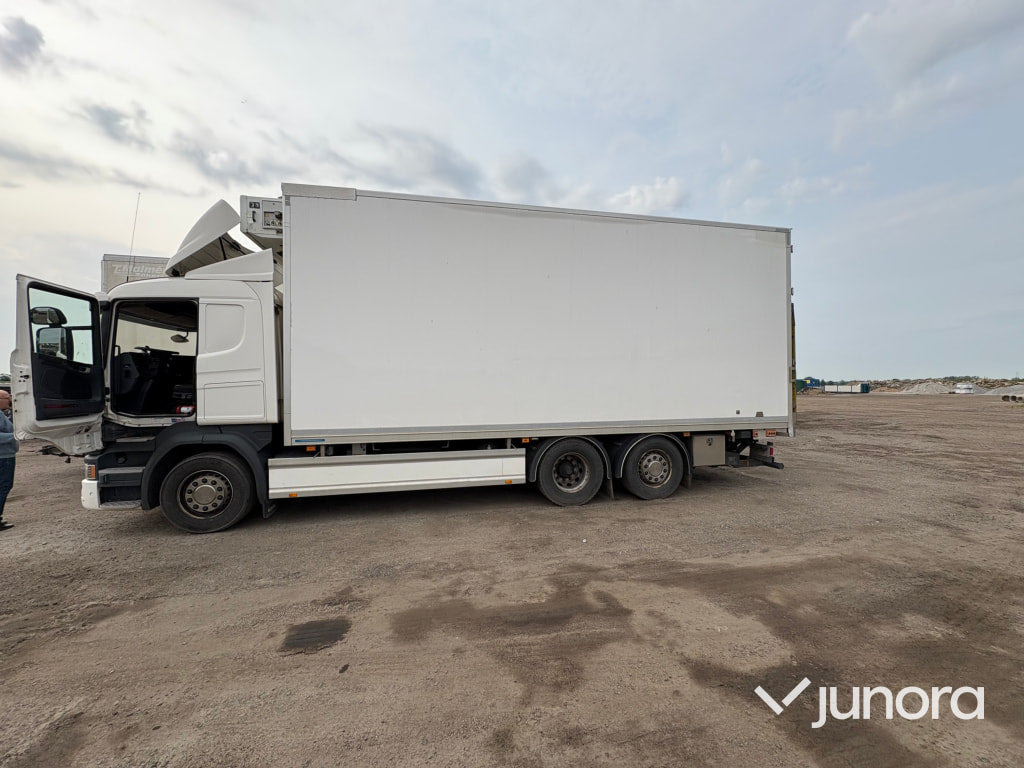 Lastbil Scania R450 med kyl - Hladnjača: slika 1 Lastbil Scania R450 med kyl - Hladnjača: slika 1