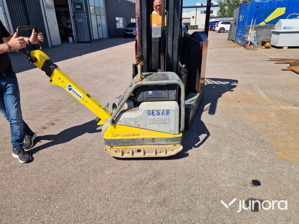 Markvibrator Wacker Neuson DPU 6555 - Vibraciona ploča: slika 3 Markvibrator Wacker Neuson DPU 6555 - Vibraciona ploča: slika 3