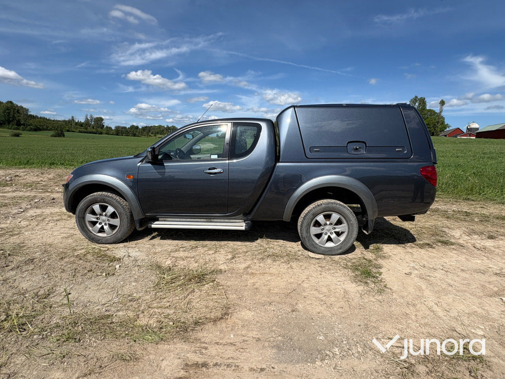 Mitsubishi L200 - Pikap: slika 1 Mitsubishi L200 - Pikap: slika 1