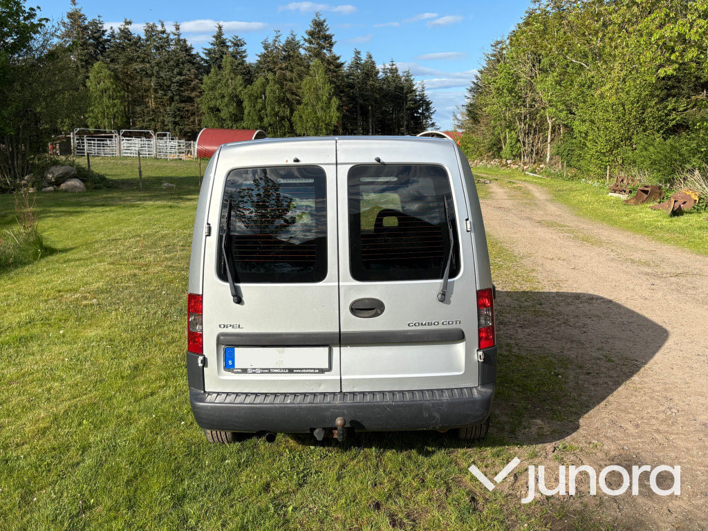 Opel Combo Skåp 1.3 Cdti - Mali kombi: slika 5 Opel Combo Skåp 1.3 Cdti - Mali kombi: slika 5