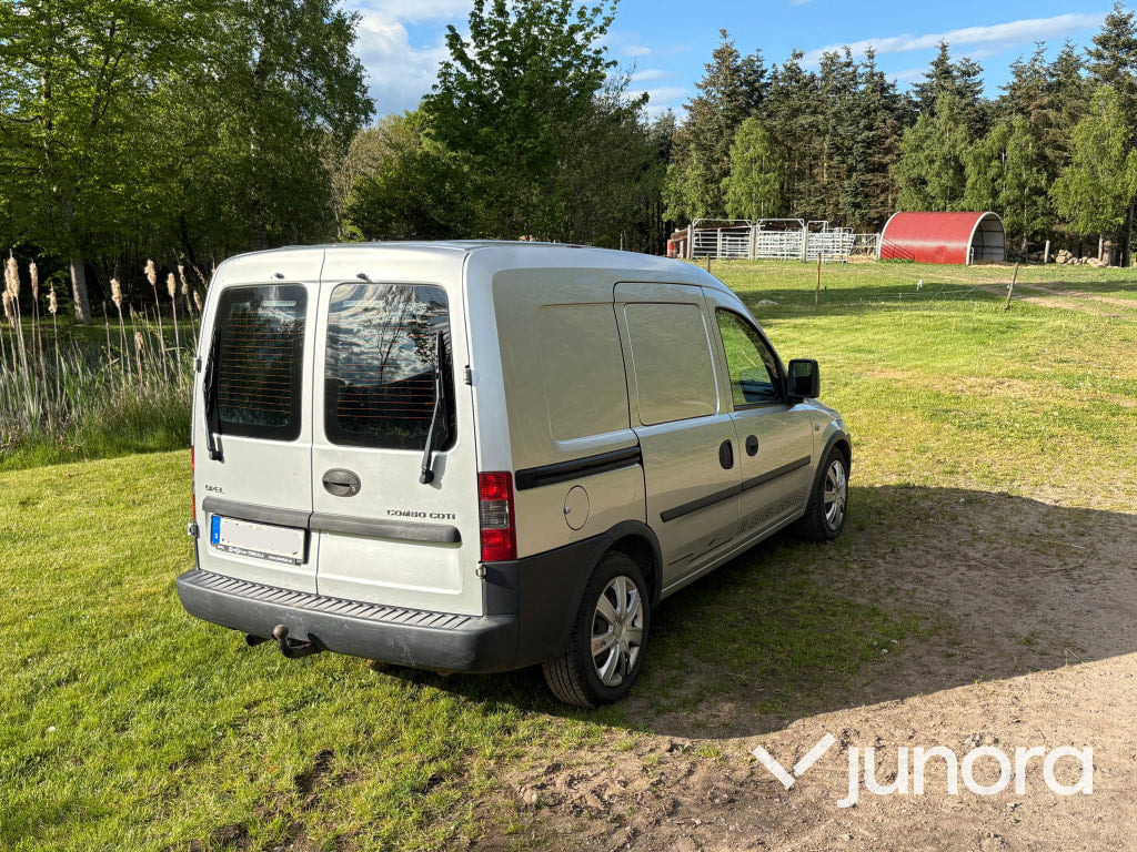 Opel Combo Skåp 1.3 Cdti - Mali kombi: slika 4 Opel Combo Skåp 1.3 Cdti - Mali kombi: slika 4