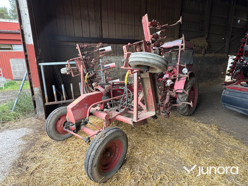 Radhacka - Volvo BM, Victor 230 - Podrivač: slika 1 Radhacka - Volvo BM, Victor 230 - Podrivač: slika 1