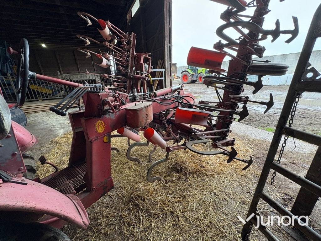 Radhacka - Volvo BM, Victor 230 - Podrivač: slika 3 Radhacka - Volvo BM, Victor 230 - Podrivač: slika 3