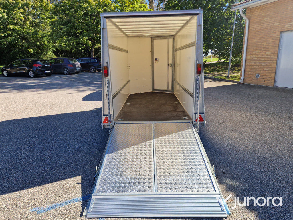 Skåpsläp Ifor Williams (Oanvänd) - Prikolica sa zatvorenim sandukom: slika 3 Skåpsläp Ifor Williams (Oanvänd) - Prikolica sa zatvorenim sandukom: slika 3
