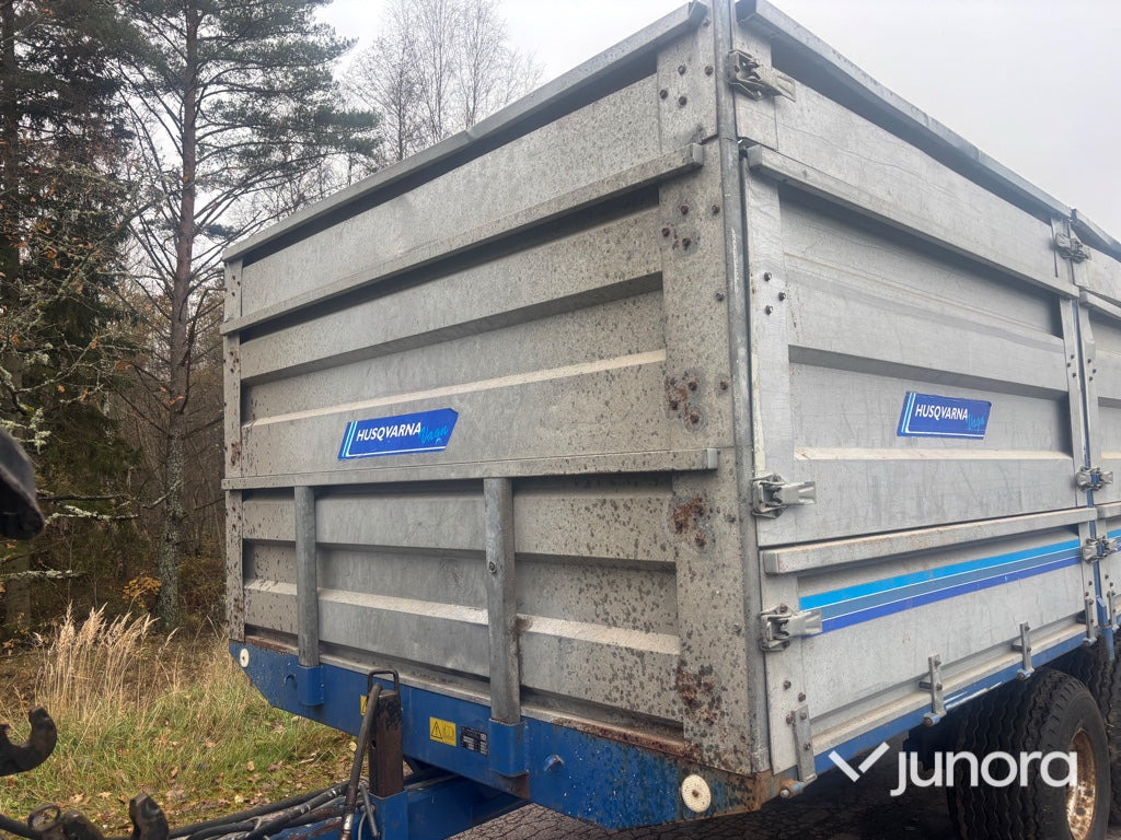 Spannmålsvagn - Husqvarna Vagn - Traktorska prikolica za farmu/ Kiper: slika 2 Spannmålsvagn - Husqvarna Vagn - Traktorska prikolica za farmu/ Kiper: slika 2