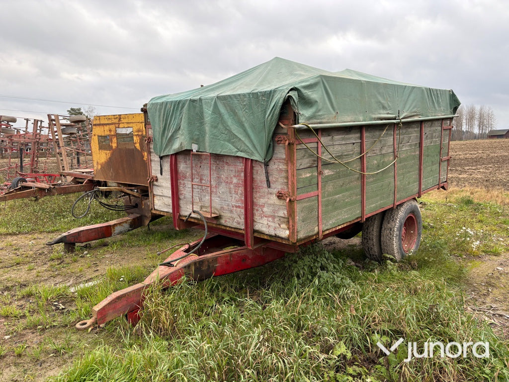 Tippvagn - Traktorska prikolica za farmu/ Kiper: slika 1 Tippvagn - Traktorska prikolica za farmu/ Kiper: slika 1