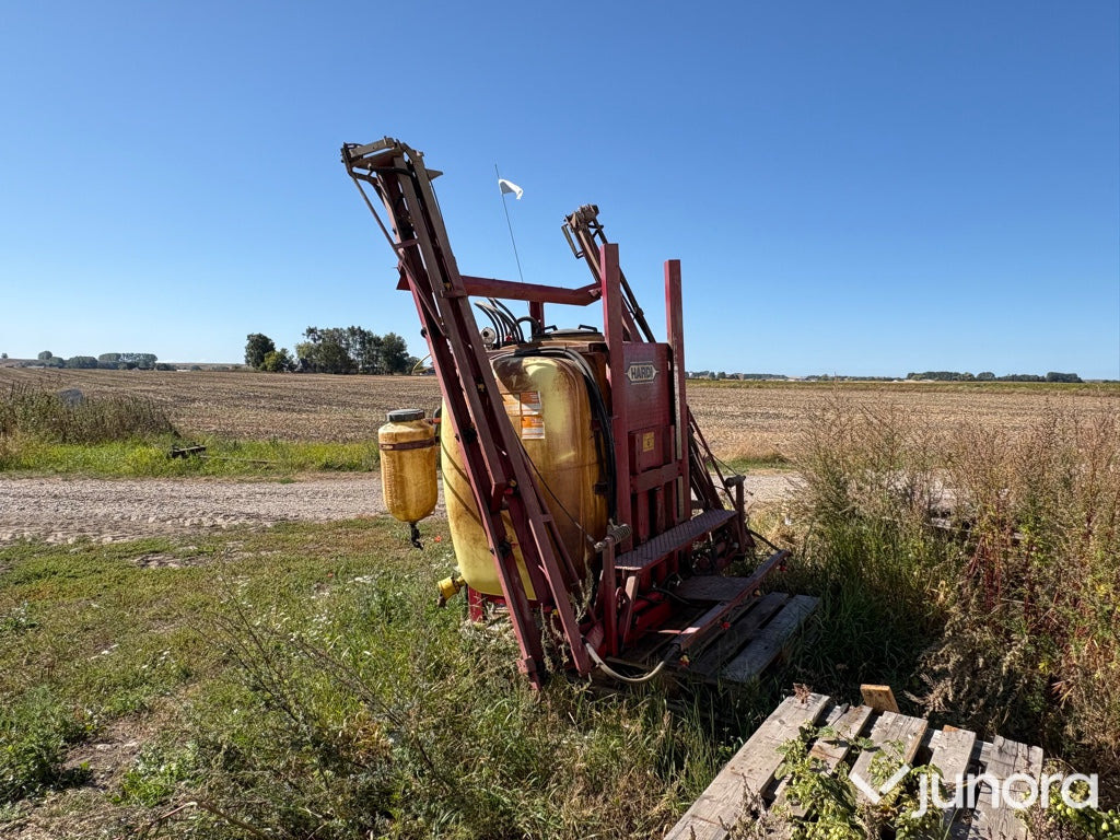 Växtspruta - Hardi, 1000L, 12M - Prskalica montirana na traktor: slika 4 Växtspruta - Hardi, 1000L, 12M - Prskalica montirana na traktor: slika 4