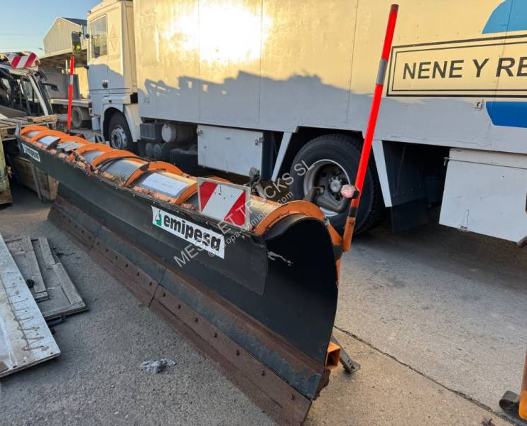 Giletta - Raonik za sneg: slika 3 Giletta - Raonik za sneg: slika 3