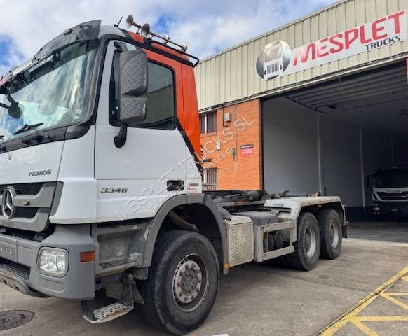 Mercedes Actros 3346 - Kamion sa hidrauličnom kukom: slika 1 Mercedes Actros 3346 - Kamion sa hidrauličnom kukom: slika 1