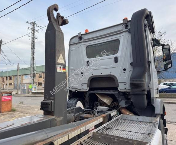 Kamion sa hidrauličnom kukom Mercedes Arocs 2643: slika 6