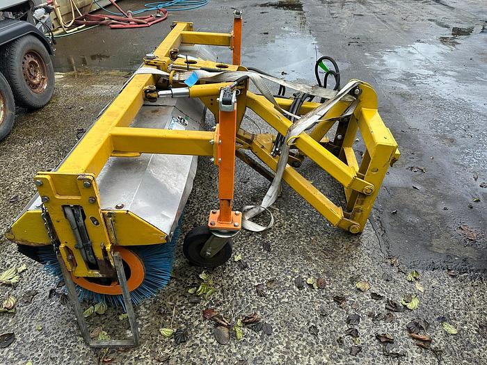 Aebi-Schmidt VKS 22-H - Metle: slika 3 Aebi-Schmidt VKS 22-H - Metle: slika 3