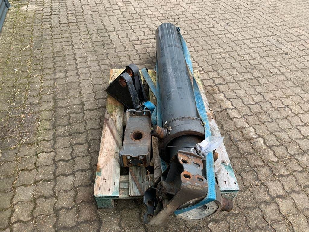 Edbro Tipstempel til 4 akslet tiptrailer - Hidraulika za Kamion: slika 3 Edbro Tipstempel til 4 akslet tiptrailer - Hidraulika za Kamion: slika 3