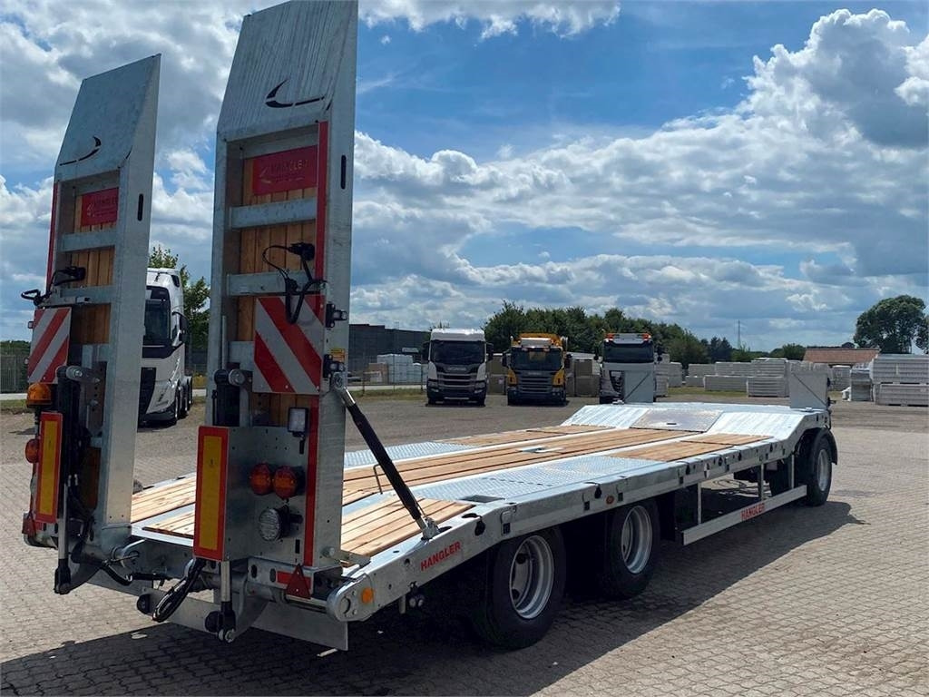 Hangler DTS 300 3 akslet med ramper - Niska prikolica za prevoz: slika 1 Hangler DTS 300 3 akslet med ramper - Niska prikolica za prevoz: slika 1