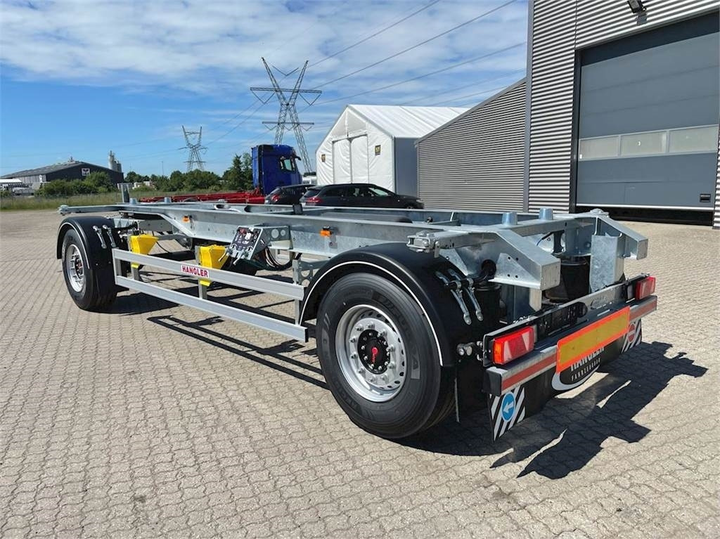 Hangler ZWP - H180 18 ton - Prikolica za prevoz kontejnera/ Prikolica sa promenjivim sandukom: slika 4 Hangler ZWP - H180 18 ton - Prikolica za prevoz kontejnera/ Prikolica sa promenjivim sandukom: slika 4