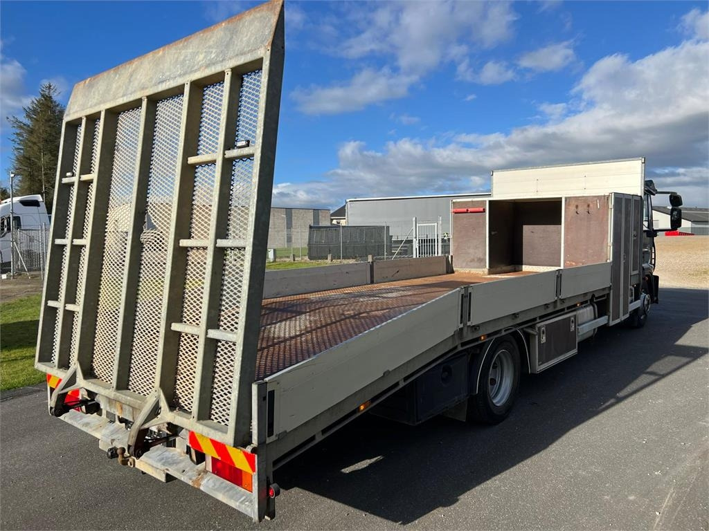 Iveco Euro Cargo 120 E22 - Kamion za prevoz automobila: slika 4 Iveco Euro Cargo 120 E22 - Kamion za prevoz automobila: slika 4