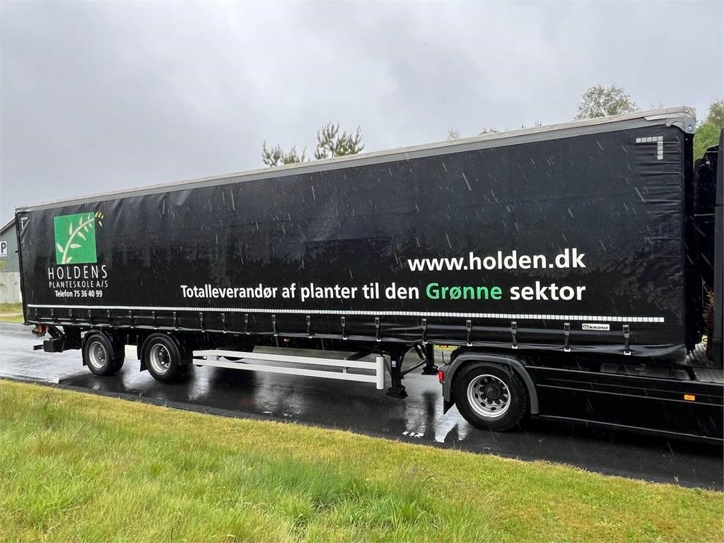 Krone 13,6 mtr gardin - lodretstående lift - Poluprikolica sa ceradom: slika 4 Krone 13,6 mtr gardin - lodretstående lift - Poluprikolica sa ceradom: slika 4